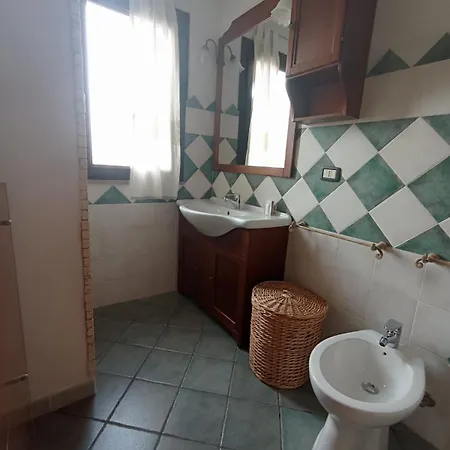 Sardegna - Accogliente E Luminoso