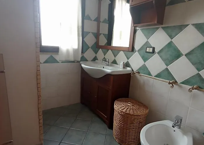 Sardegna - Accogliente E Luminoso